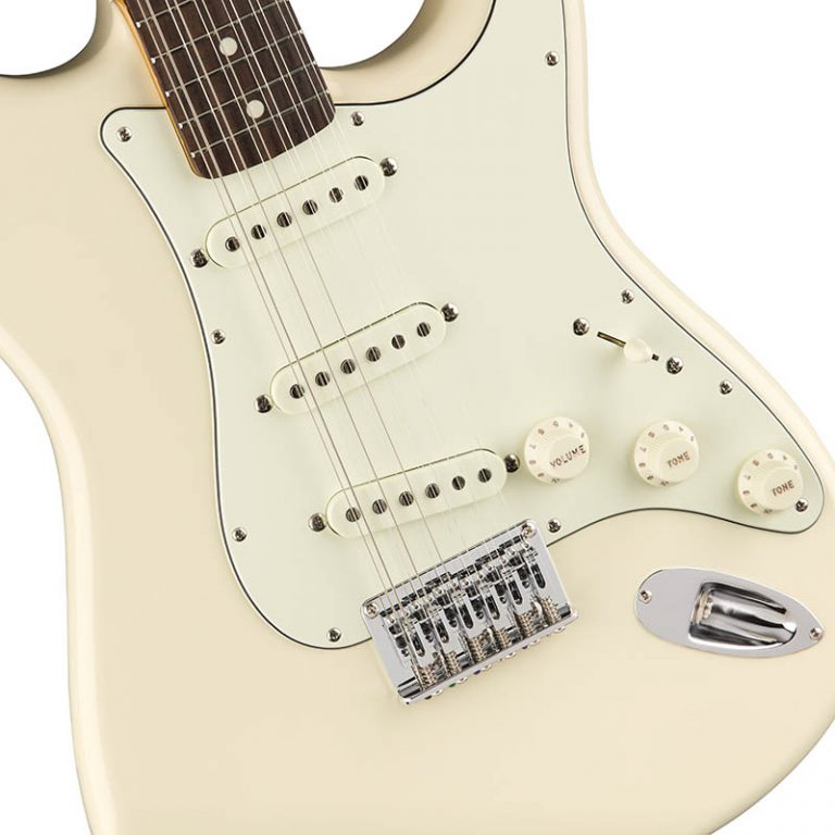 Fender Japan ストラトキャスター 赤 中途半端にツヤ消し【訳アリ